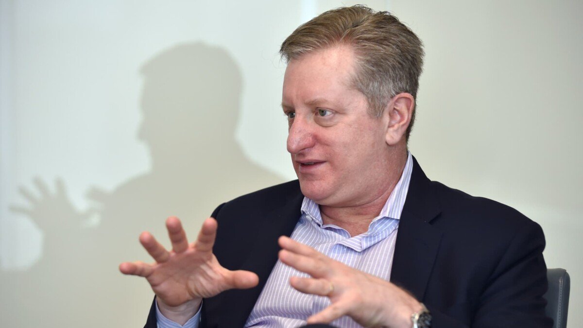 AI Boom’s Hidden Vulnerability: Steve Eisman’s Warning
